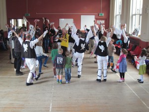 Cry Havoc running the Family Morris Dance Workshop at Oxford Folk Weekend 2014