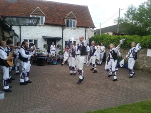 Havoc dancing Sidesteps at the Prince of Wales, Shippon