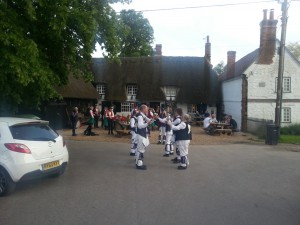 Constant Billy at the Six Bells, Warborough