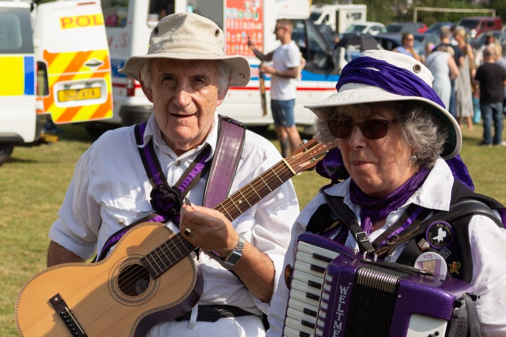 Steve and Audrey on guitar and piano accordion